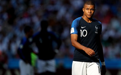 亿兆电竞动态-C罗助攻队友轻松得分