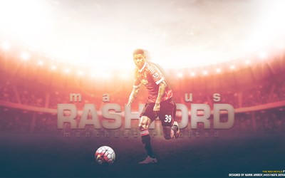 亿兆电竞独家-于帕梅卡诺面对莱万防守成功