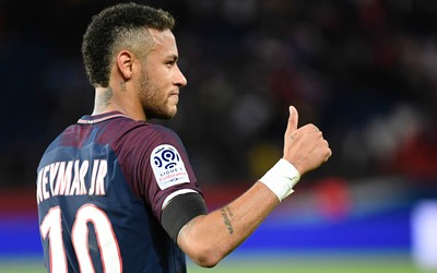 亿兆电竞精华-加拿大球迷为他骄傲